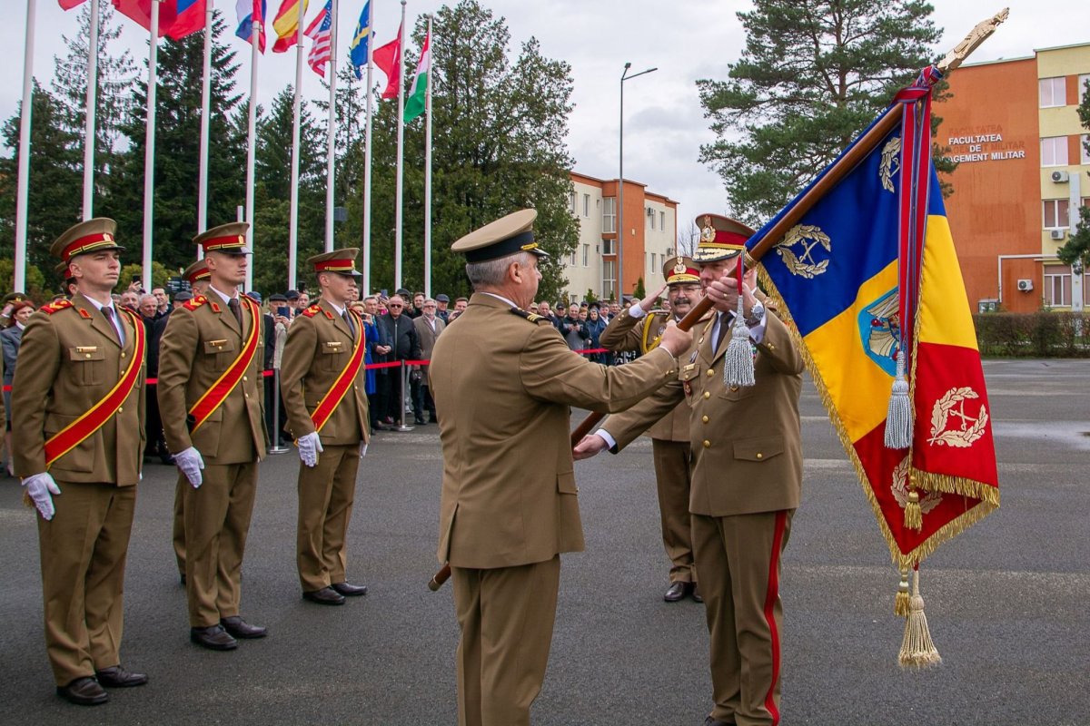 Mitropolitul Ardealului prezent la ceremonia de predare-primire a comenzii AFT 327202