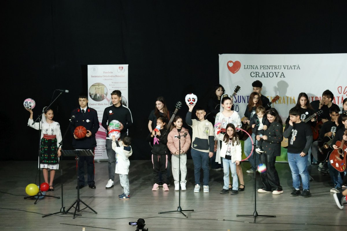 Activități pentru promovarea vieții în Arhiepiscopia Craiovei 327350