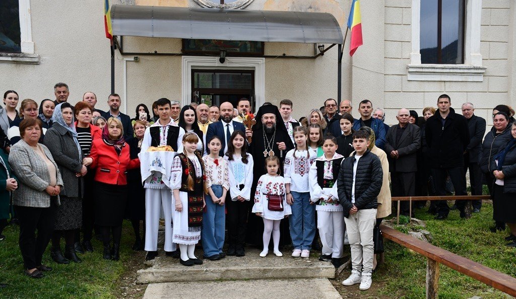 Binecuvântare arhierească pentru credincioșii din Parohia Ciudanovița 327353