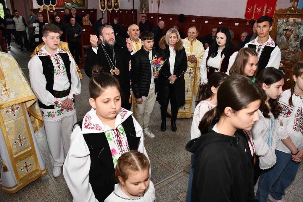 Binecuvântare arhierească pentru credincioșii din Parohia Ciudanovița 327354
