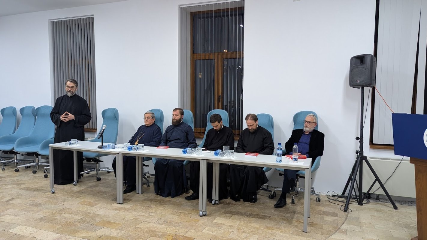 Conferință prepascală și prezentare de carte la Facultatea de Teologie 327347