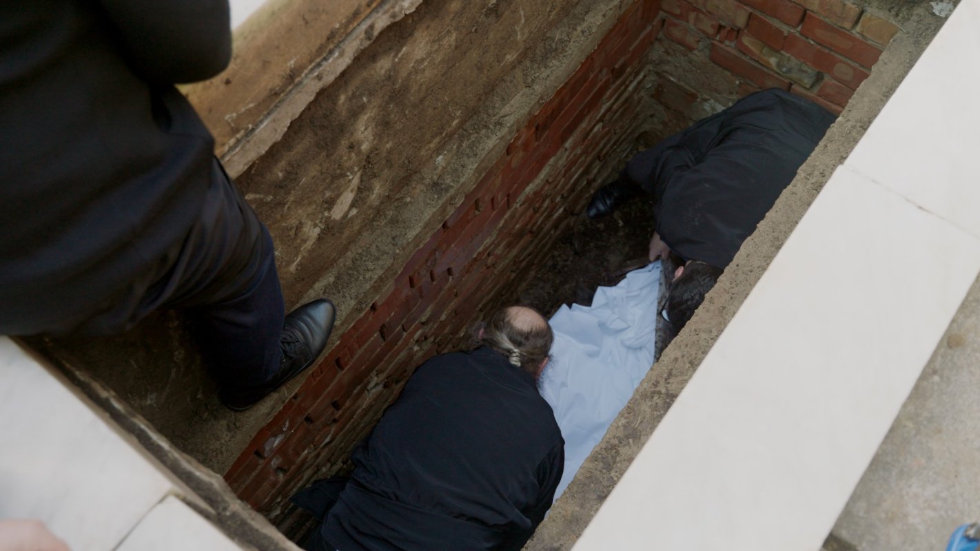 Aflarea moaștelor Sfântului Cuvios Dometie cel Milostiv de la Râmeț 327633