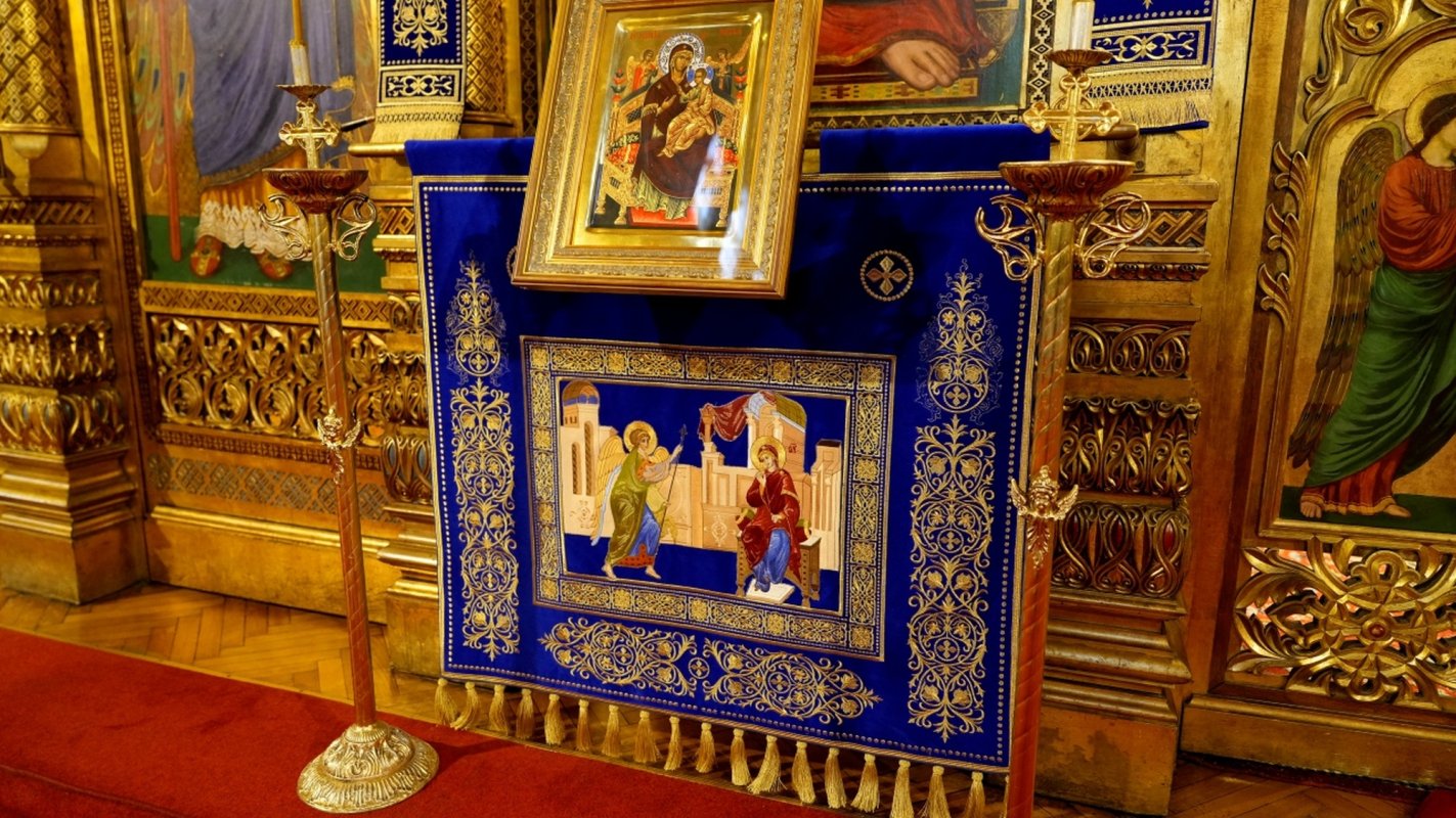 Credincioşii din Sibiu, în rugăciune la Denia Acatistului 327756