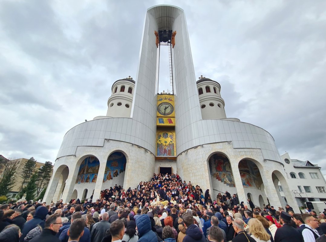 Sălajul şi-a primit noul arhipăstor 327774