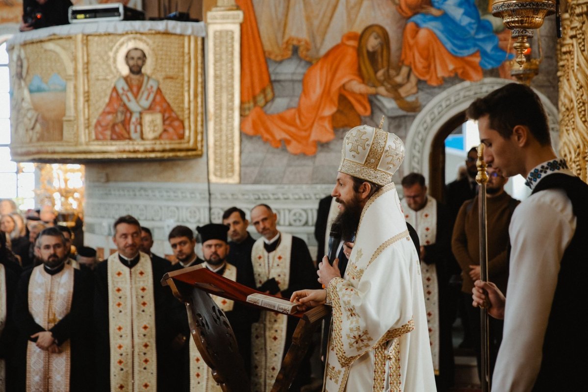 Sălajul şi-a primit noul arhipăstor 327776