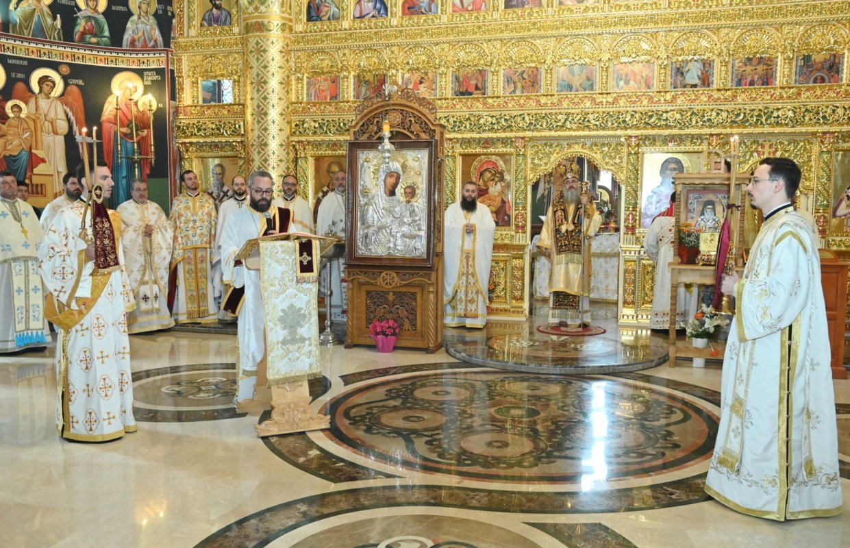 Episcopul Giurgiului a sărbătorit împlinirea a 19 ani de la întronizare 327844