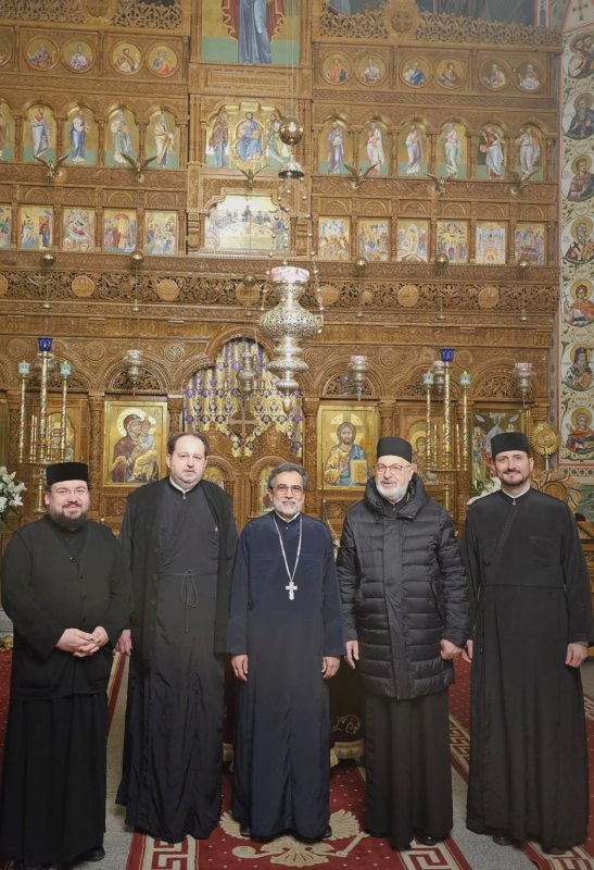 Conferință dedicată tinerilor la Biserica Șerban Vodă din București 327897