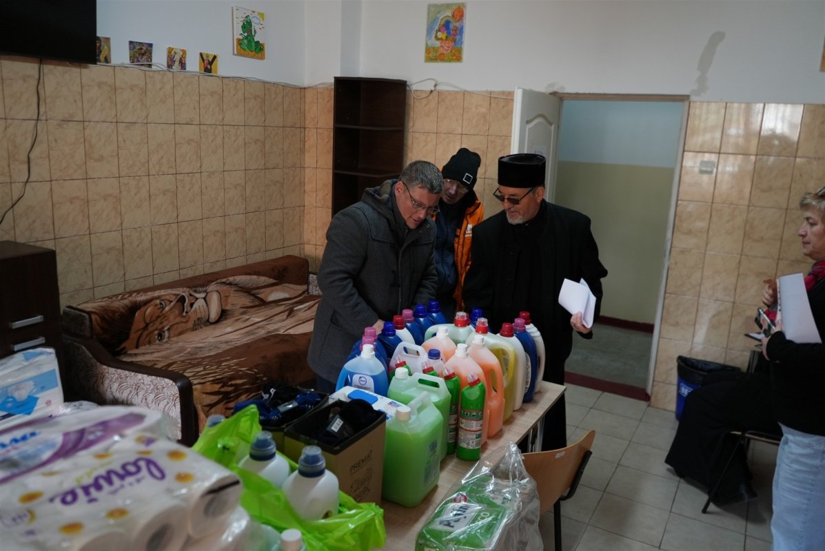 Daruri pentru nevoiaşii de la Adăpostul de noapte din Brăila 327895