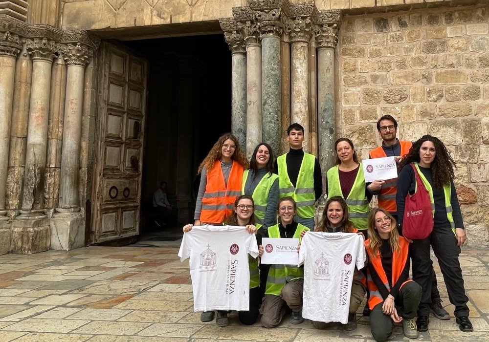 Descoperire arheologică sub Biserica Sfântului Mormânt 327863