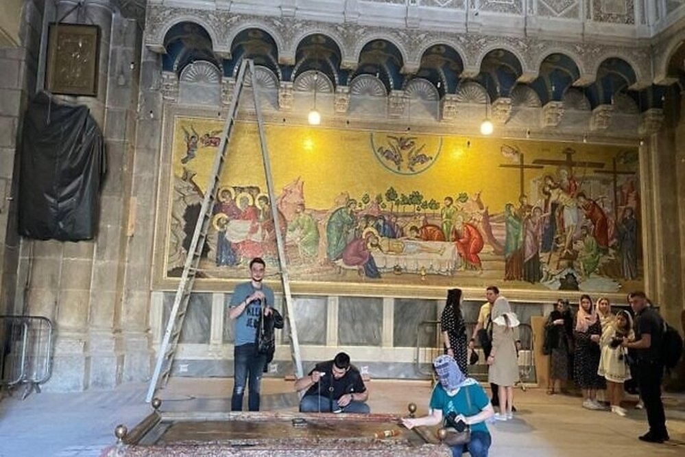 Descoperire arheologică sub Biserica Sfântului Mormânt 327865