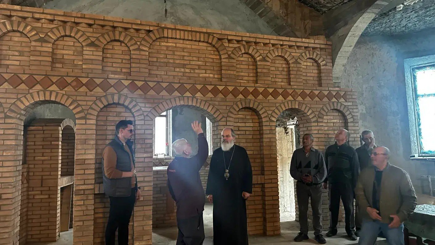 Vizită arhierească la o biserică din județul Vaslui 327892