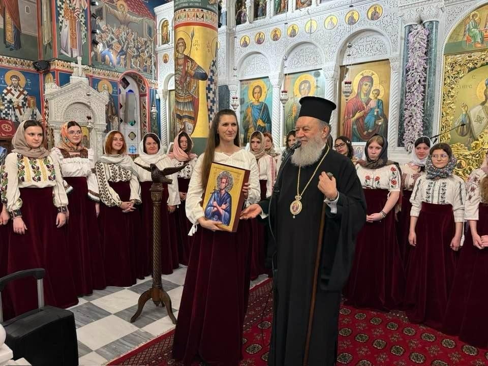 Cor din Târgoviște pe urmele Sfântului Ioan Rusul în insula Evia 328028