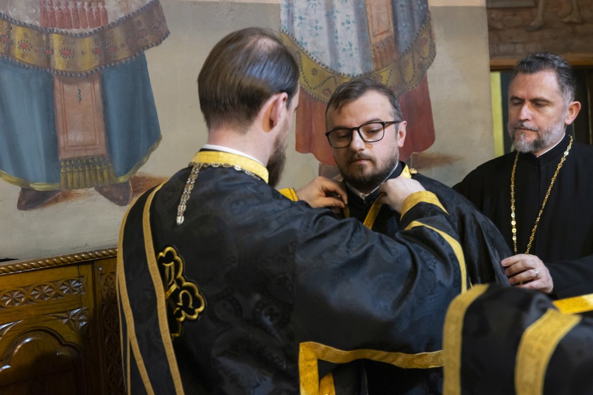 Fidelitate și cinstire față de ocrotitorul Mănăstirii Cernica din Ilfov 328332