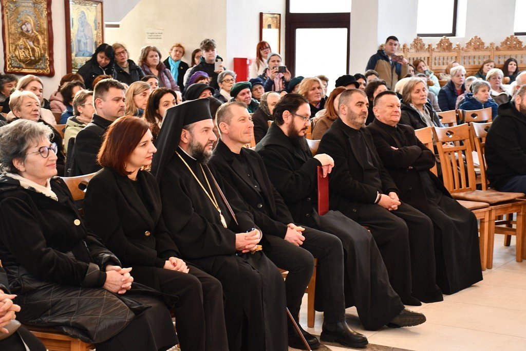 Pricesne și imnuri bizantine în Episcopia Caransebeșului 328204