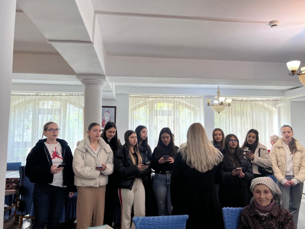 Proiectul „Învierea Domnului”, bucuria tuturor în Protoieria Sector 2 Capitală 328229