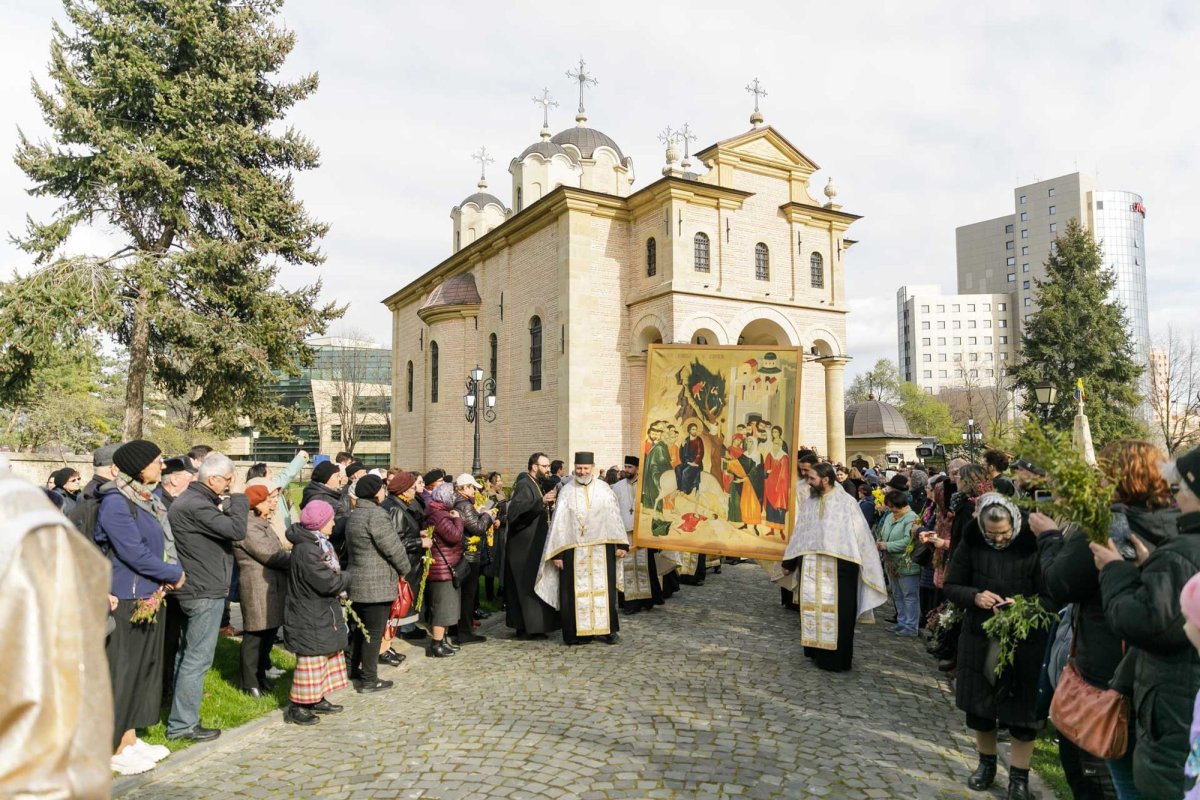 „Pelerinajul stâlpărilor” la Iași 328457