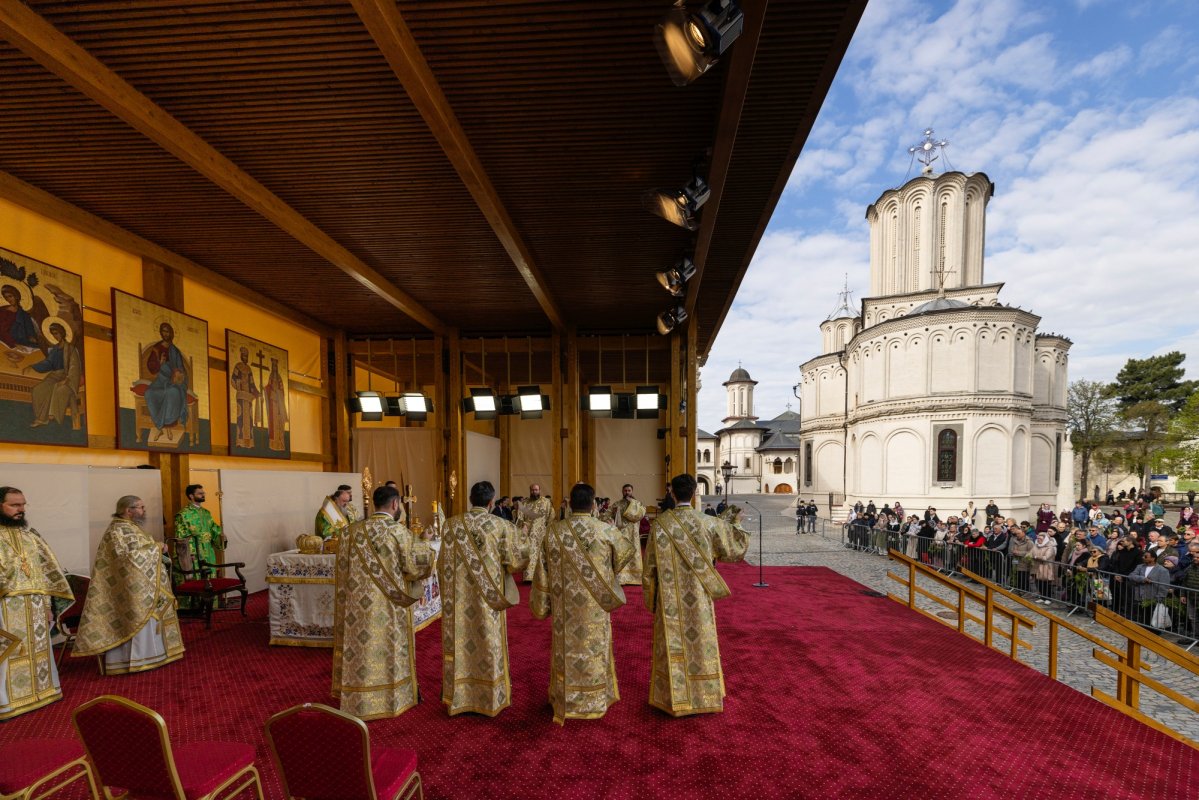 Duminica Floriilor pe Colina Bucuriei 328575