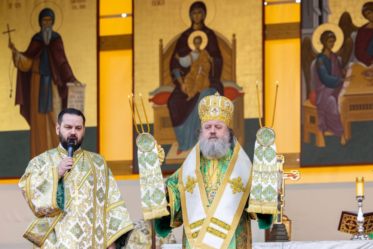 Duminica Floriilor pe Colina Bucuriei 328578