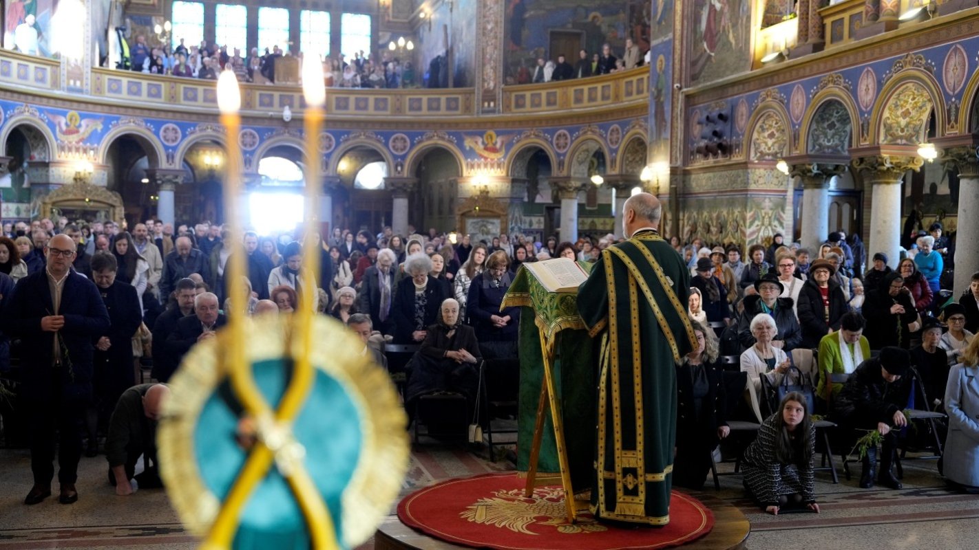 Binecuvântarea Floriilor pentru credincioşii din Sibiu 328622