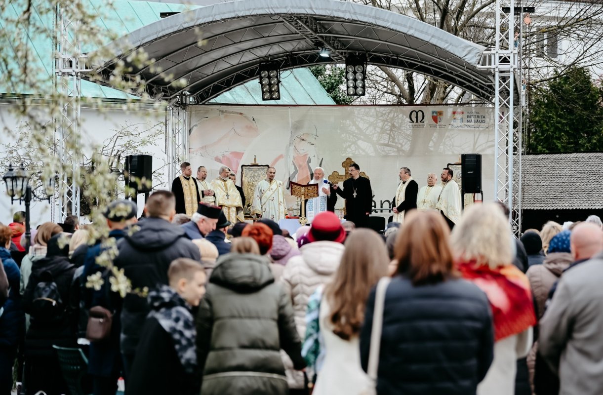 Procesiunea de Florii la Bistrița 328614