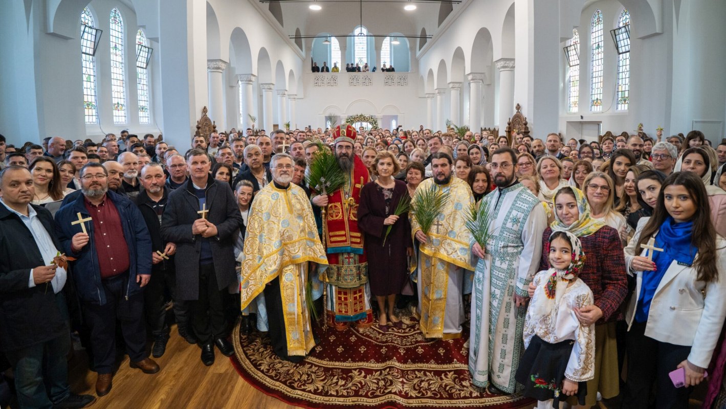 Slujire arhierească în noua Catedrală Arhiepiscopală din Londra 328789