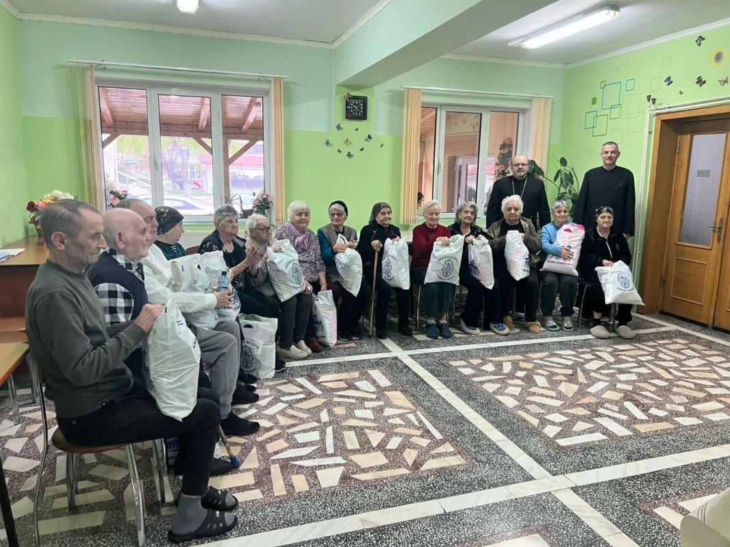 Ajutor pentru două instituții sociale din județul Dâmbovița 328885