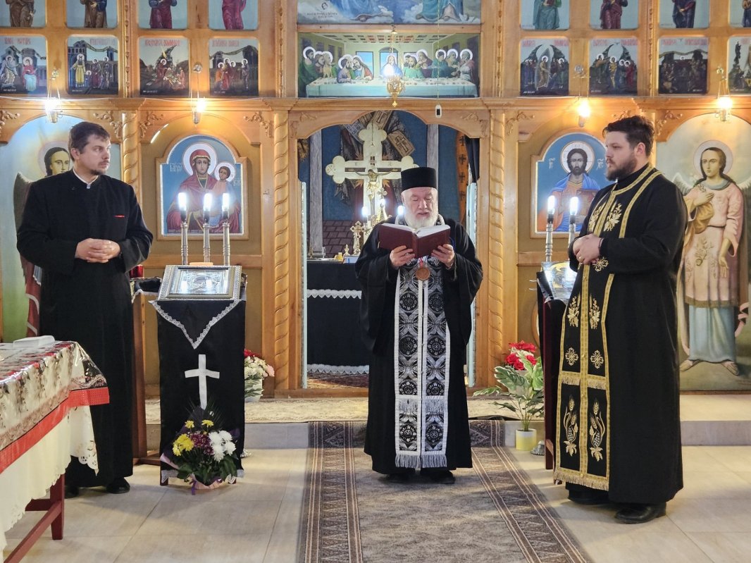 Binecuvântare şi filantropie în Episcopia Tulcii 328896