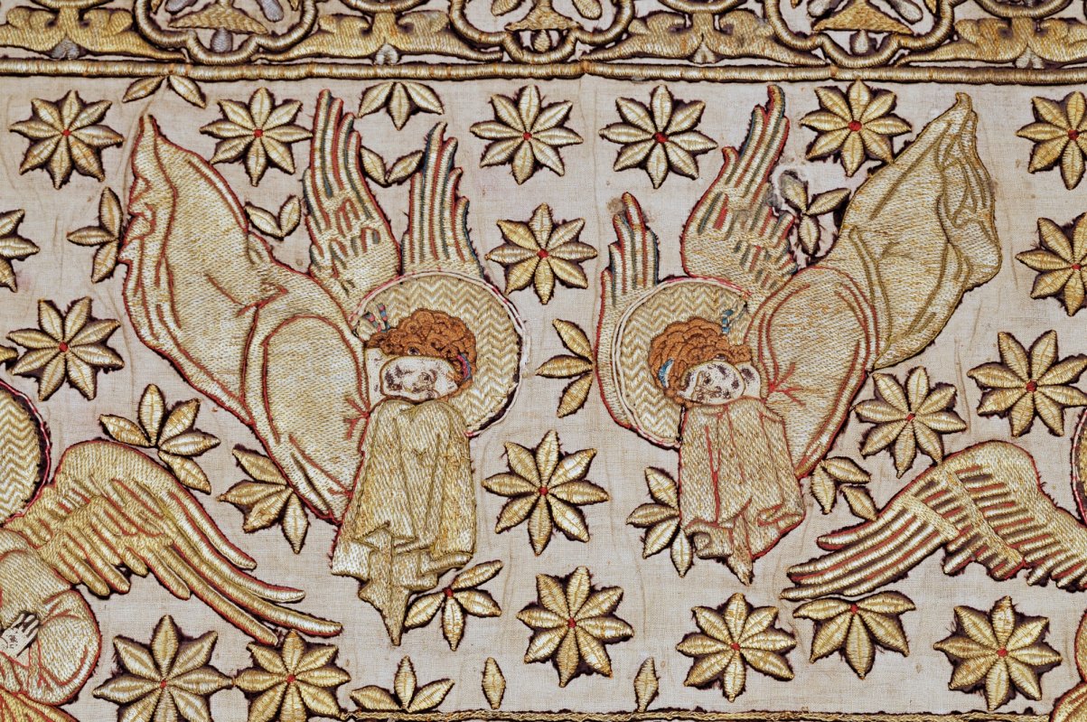 Epitaful, de la cult la artă 328842