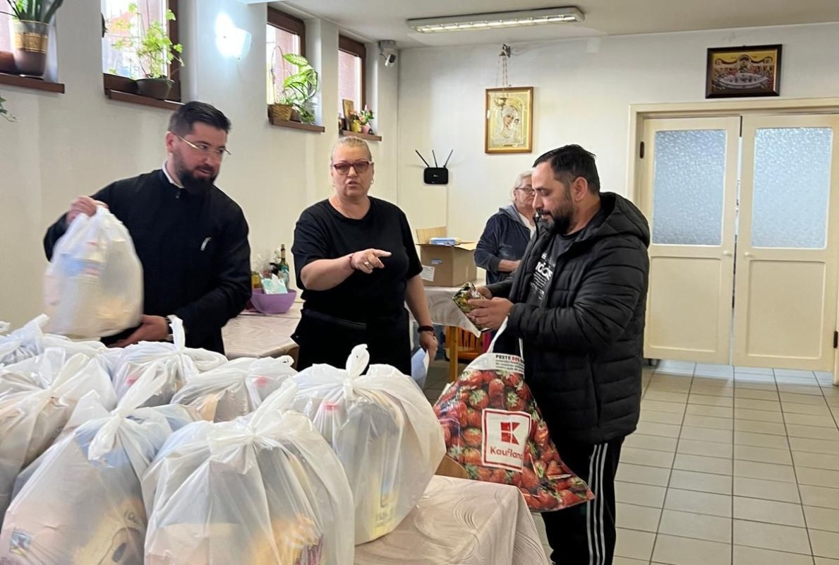 Pachete cu alimente pentru persoane din Capitală 328989