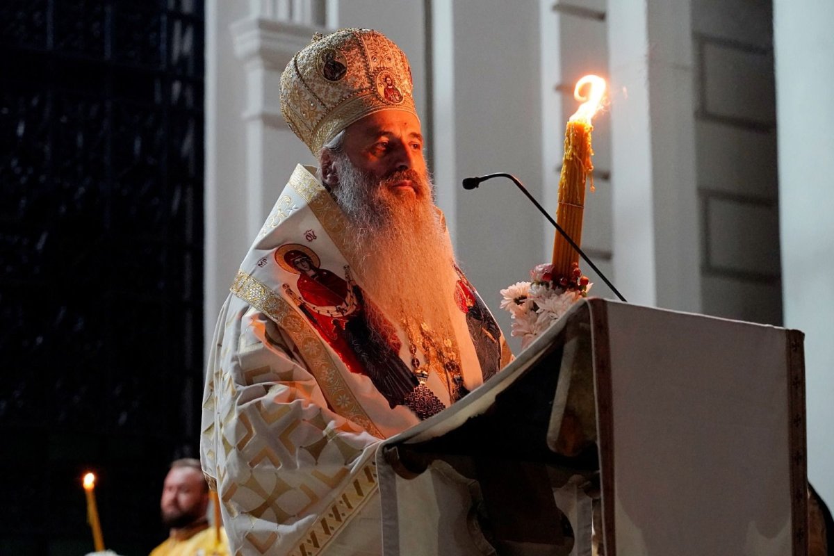 Mii de ieșeni au cântat într-un singur glas „Hristos a înviat!” 329270