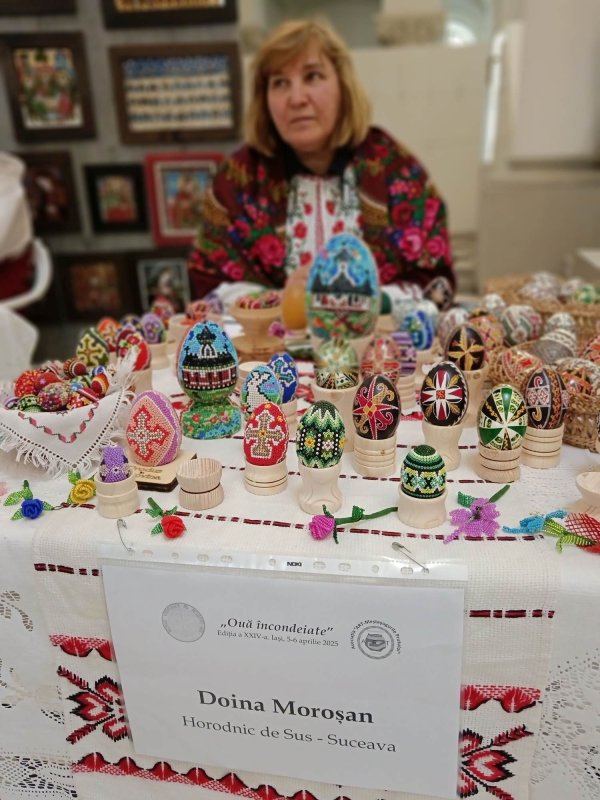 Ouăle încondeiate în duhul simplității de (la) bunici şi străbunici 328298