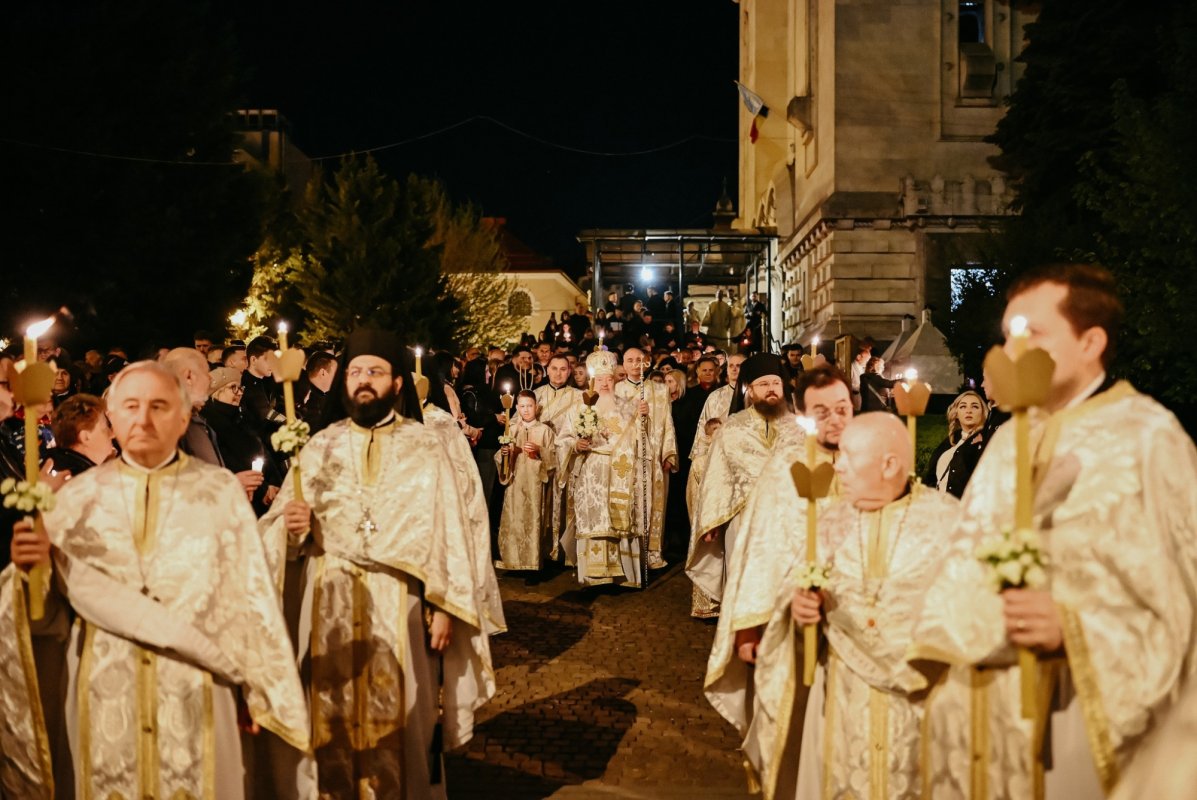 Praznicul Învierii Domnului la Catedrala Mitropolitană din Cluj-Napoca 329375