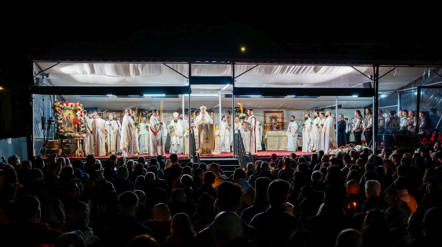 Bucuria Învierii Domnului la Mănăstirea Sfântului Ioan cel Nou de la Suceava 329471