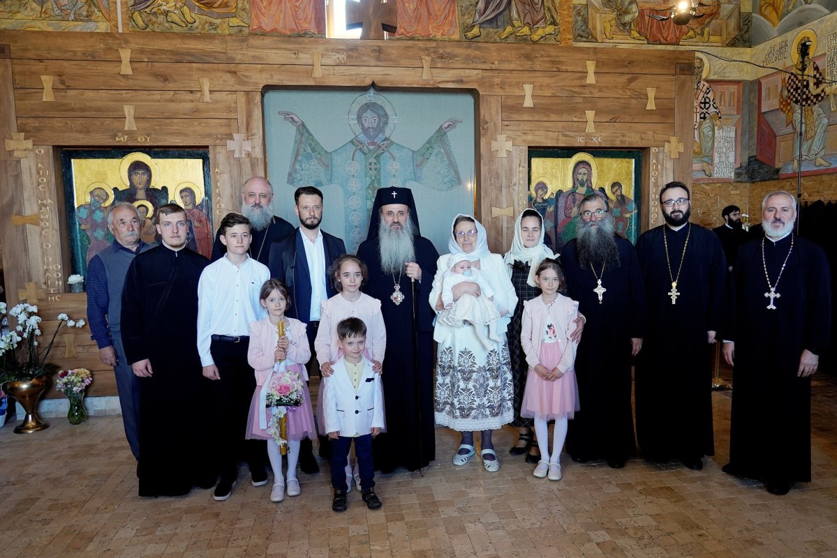 Sărbătoare în Parohia „Sfântul Maxim Mărturisitorul” Copou, Iași 329561