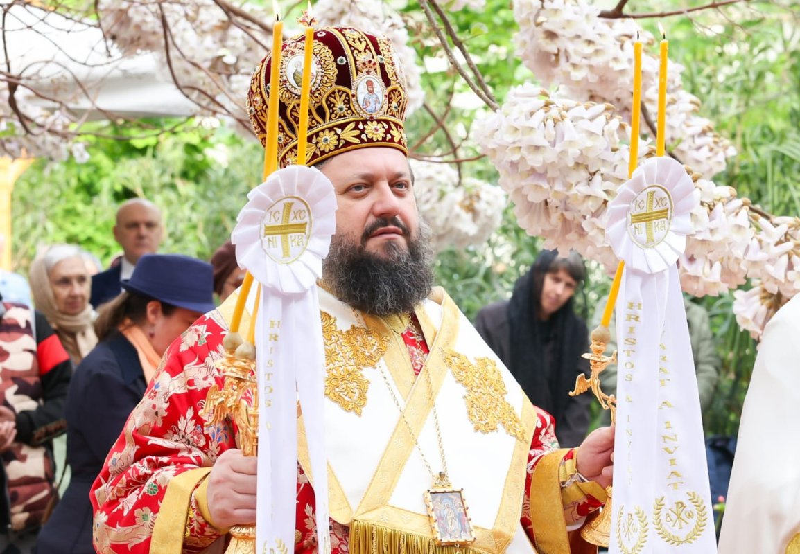 Mucenicul purtător de biruință, cinstit în Capitală 329605