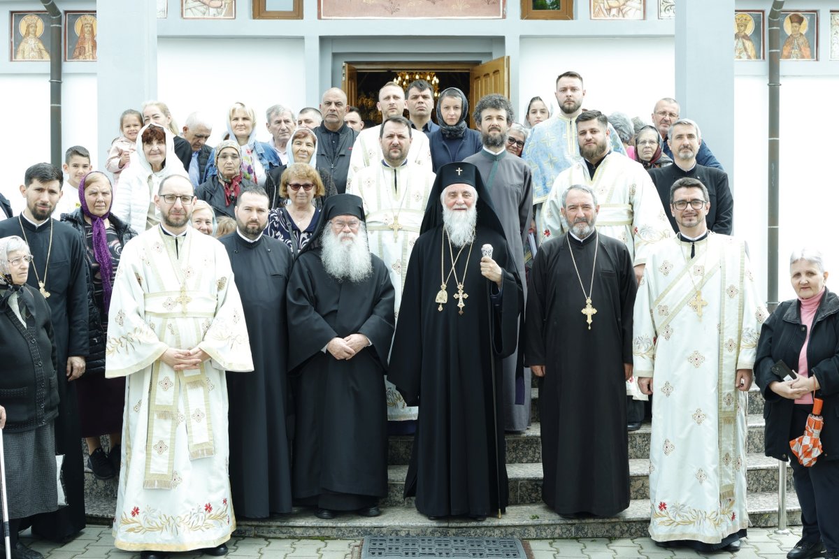 Hramul Mănăstirii Prisaca din Craiova 329710