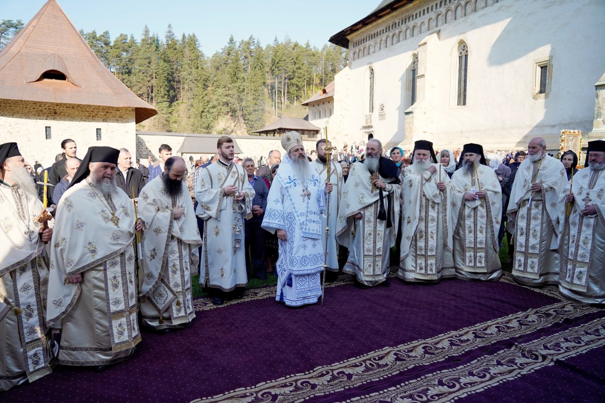 Hramul Mănăstirii Bistrița 329842