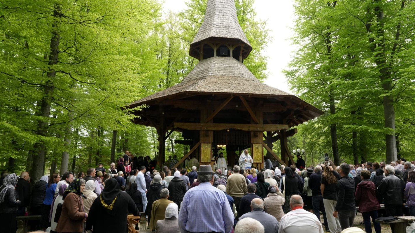 Hramul Mănăstirii Brâncoveanu de la Sâmbăta de Sus 329882