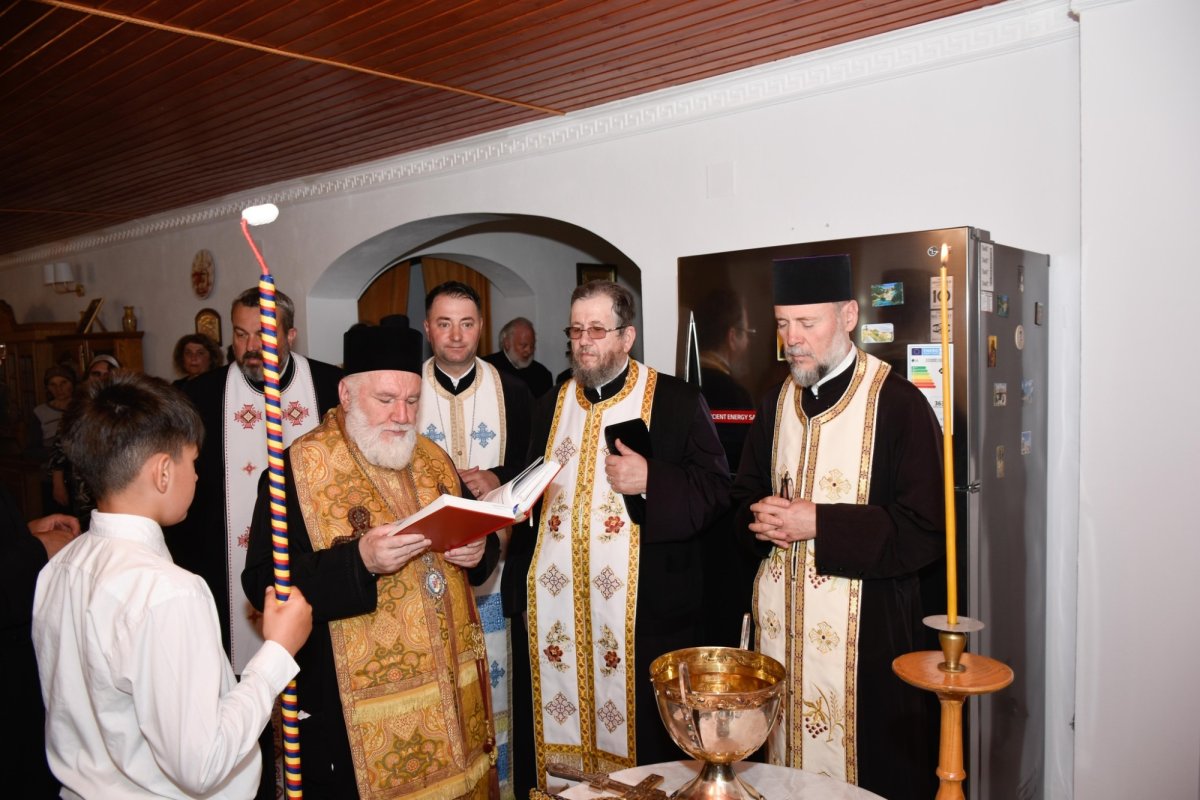 Binecuvântare la Mănăstirea „Izvorul Tămăduirii” din Episcopia Tulcii 329977