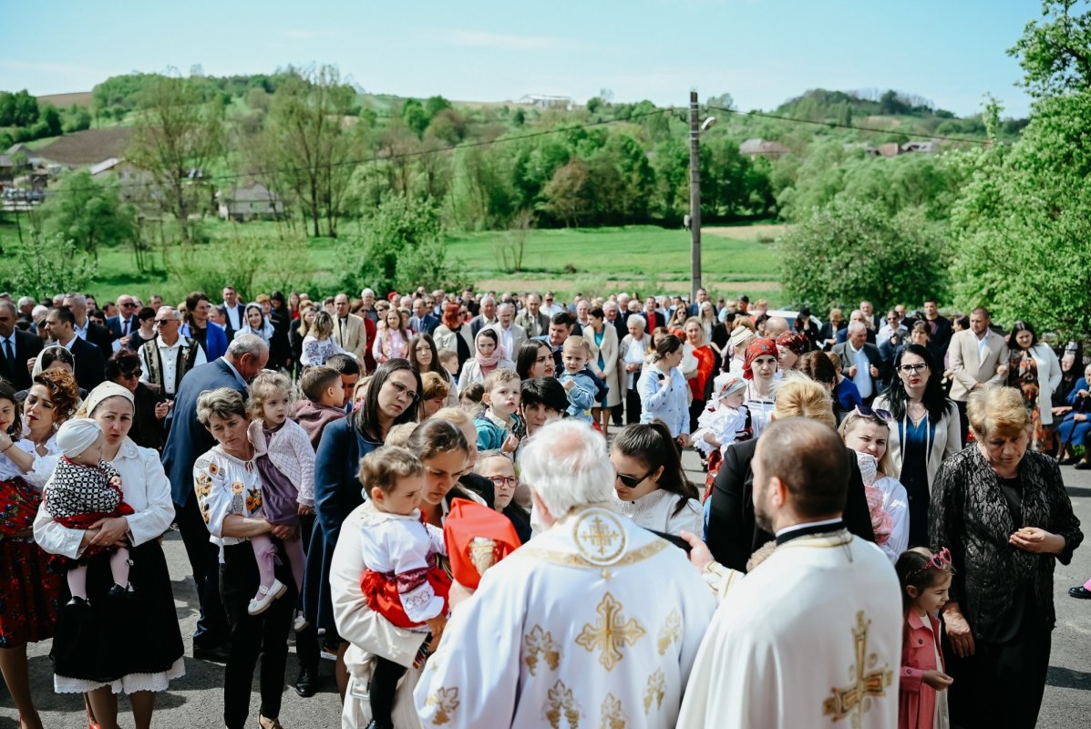 Hramul Bisericii „Sf. Ap. Toma” din Oarța de Sus, Maramureş 329987