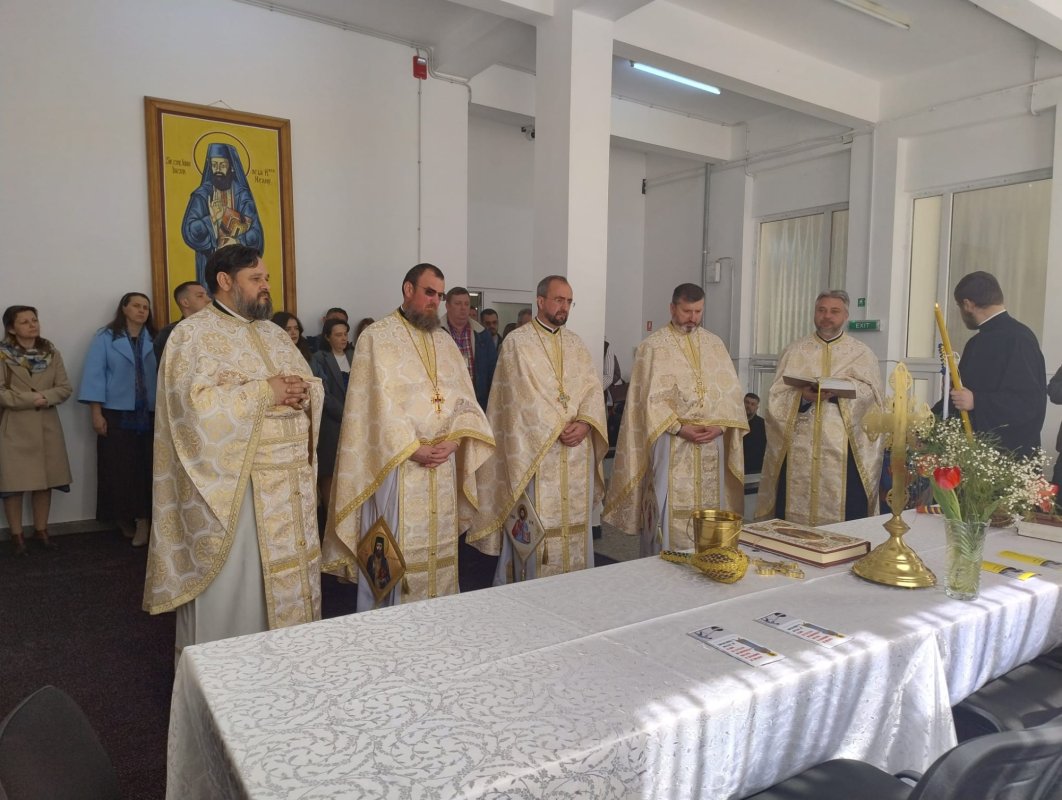 Sfințirea și deschiderea unui nou centru de consiliere și tratare a persoanelor afectate de adicții 330002