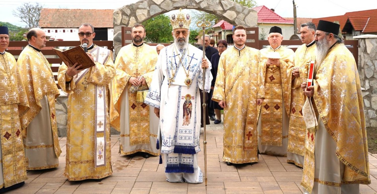 Târnosirea bisericii din Parohia Totoi, Protopopiatul Alba Iulia 329990