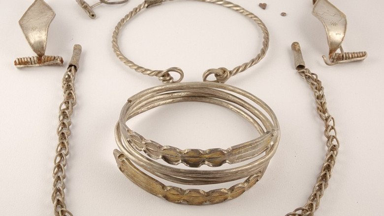 Tezaur dacic de argint expus în premieră  329949