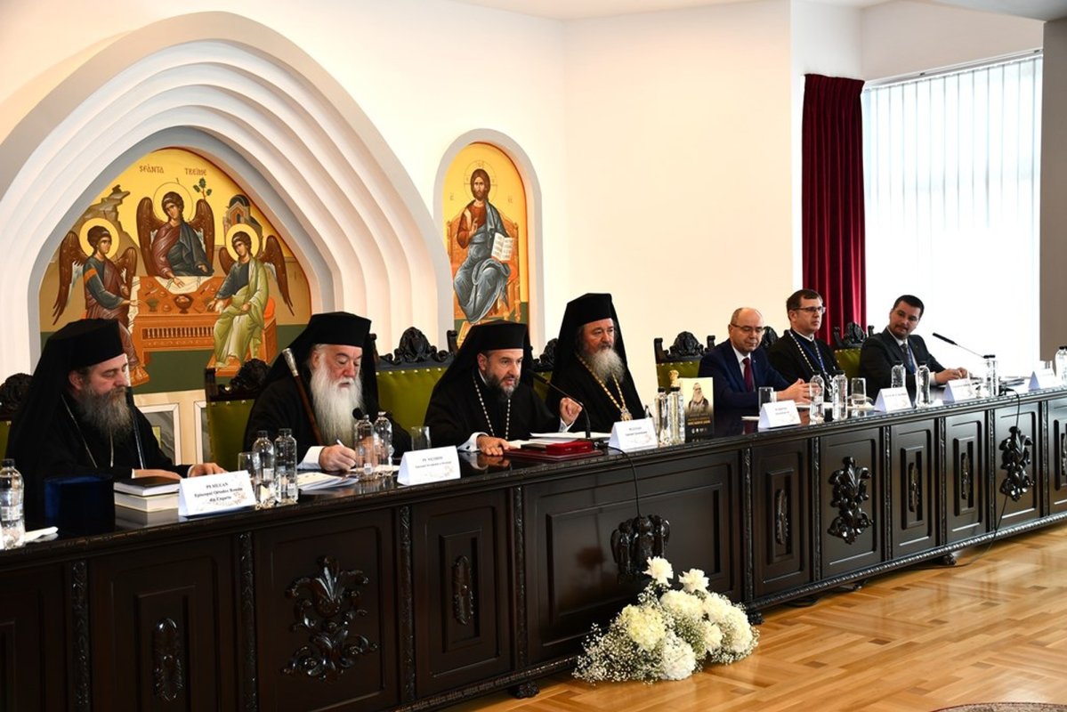 Simpozion internaţional la Caransebeș 330092