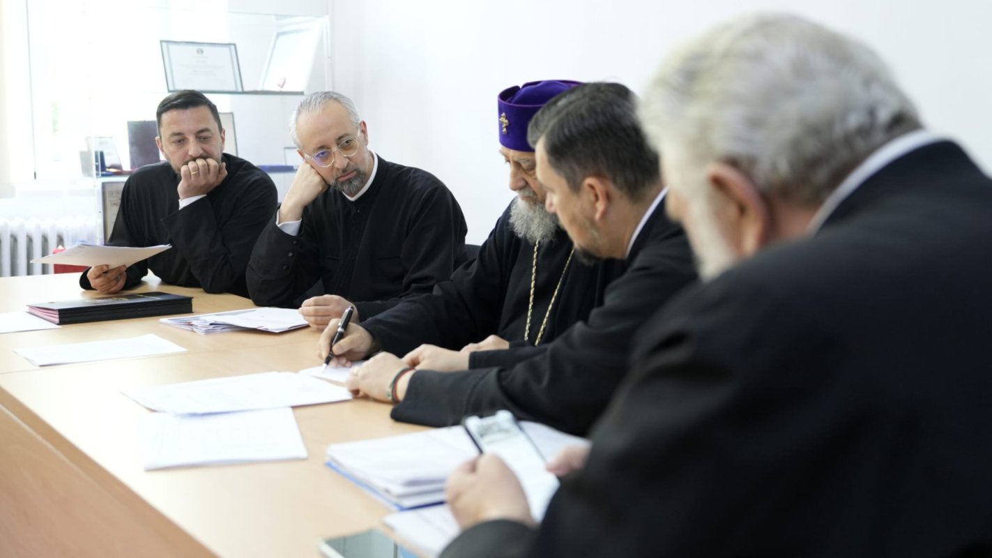 Examen la Sibiu pentru promovarea clericilor în parohiile din mediul urban 330180