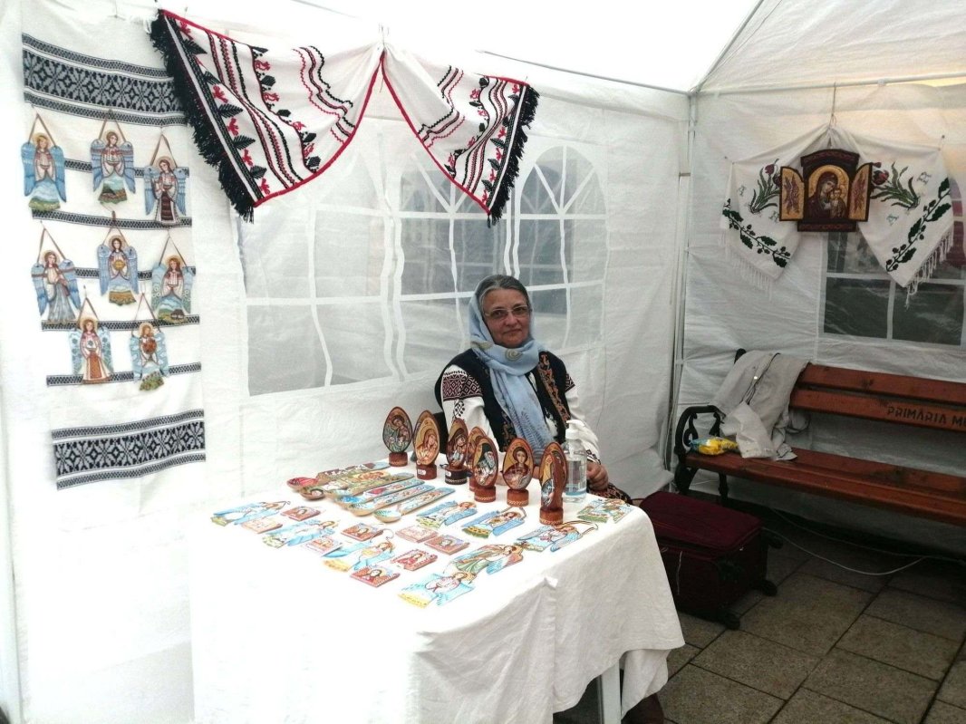 Icoana casei, o „zestre” care leagă generaţii 330133