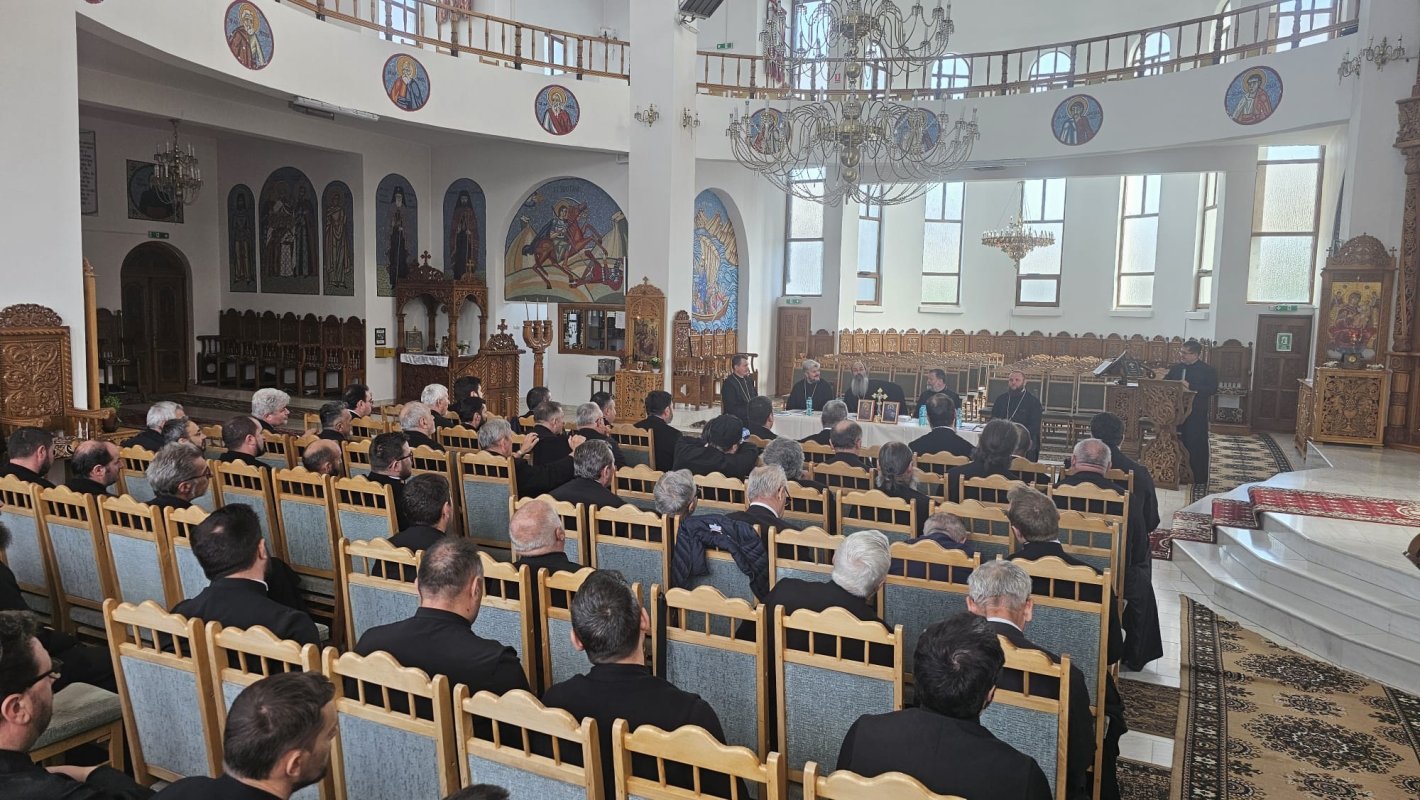Tematica Anului omagial discutată de clerici la Lugoj 330219