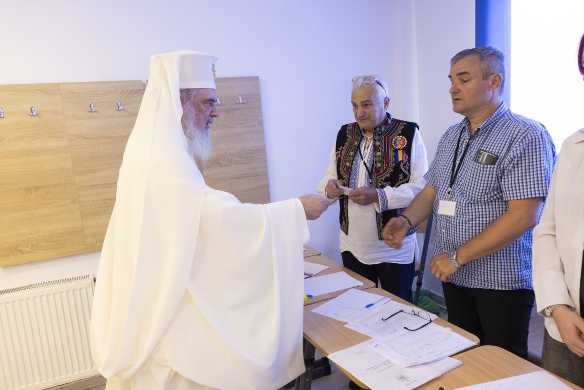 Patriarhul României a votat la alegerile prezidențiale 330471