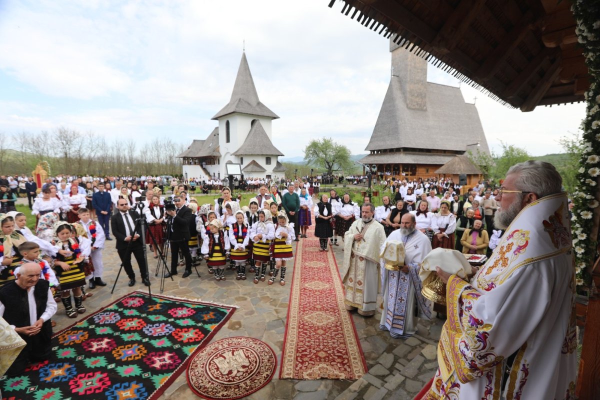 Hramul Mănăstirii Ieud, Maramureş 330519