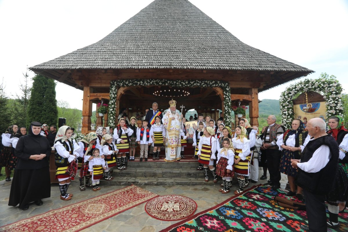 Hramul Mănăstirii Ieud, Maramureş 330520